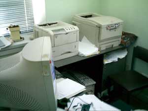kabinet.jpg - 8146 Bytes